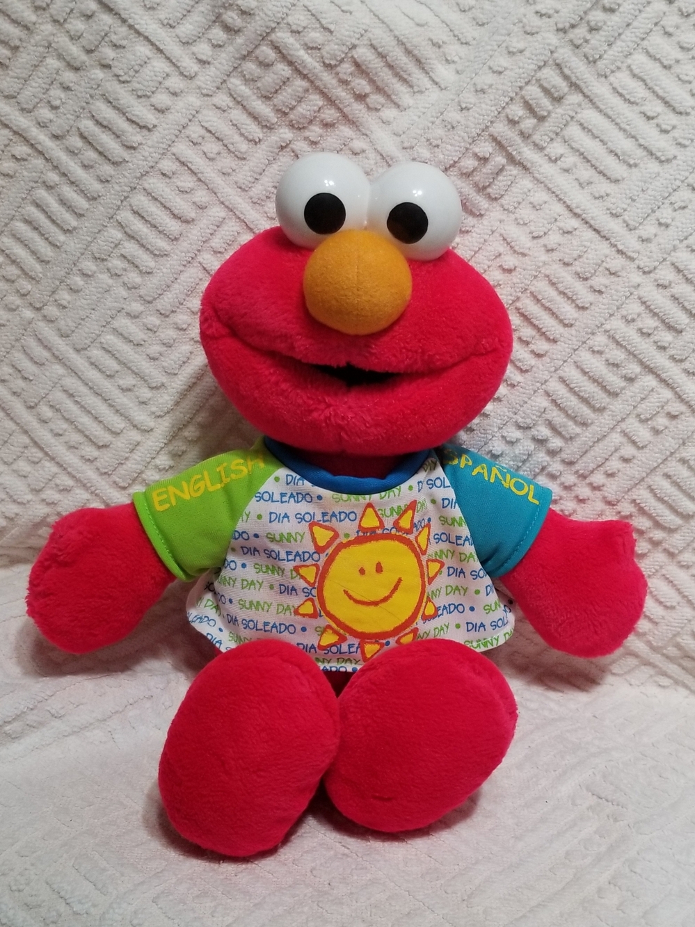 Fisher-Price Interactive "Sunny Day" Red Elmo Plush with Multicolor Sun Shirt